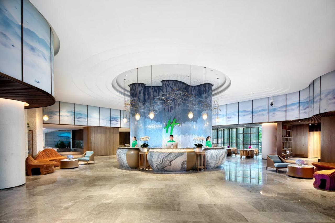Holiday Inn & Suites Sanya Yalong Bay Exterior photo